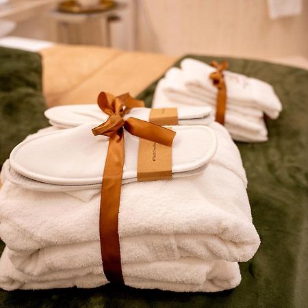Suite Albatros - Luxury Room Bisceglie Eksteriør billede