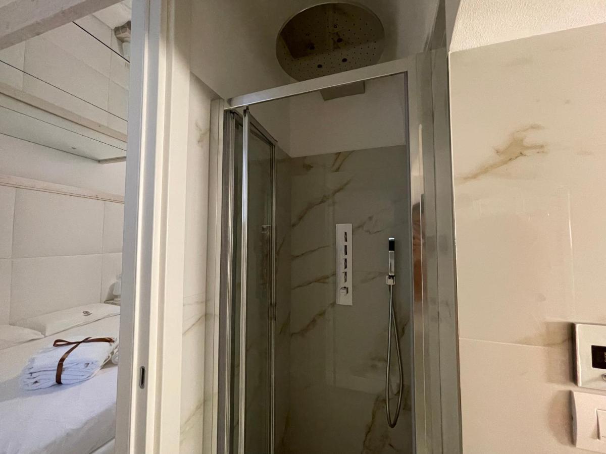 Suite Albatros - Luxury Room Bisceglie Eksteriør billede
