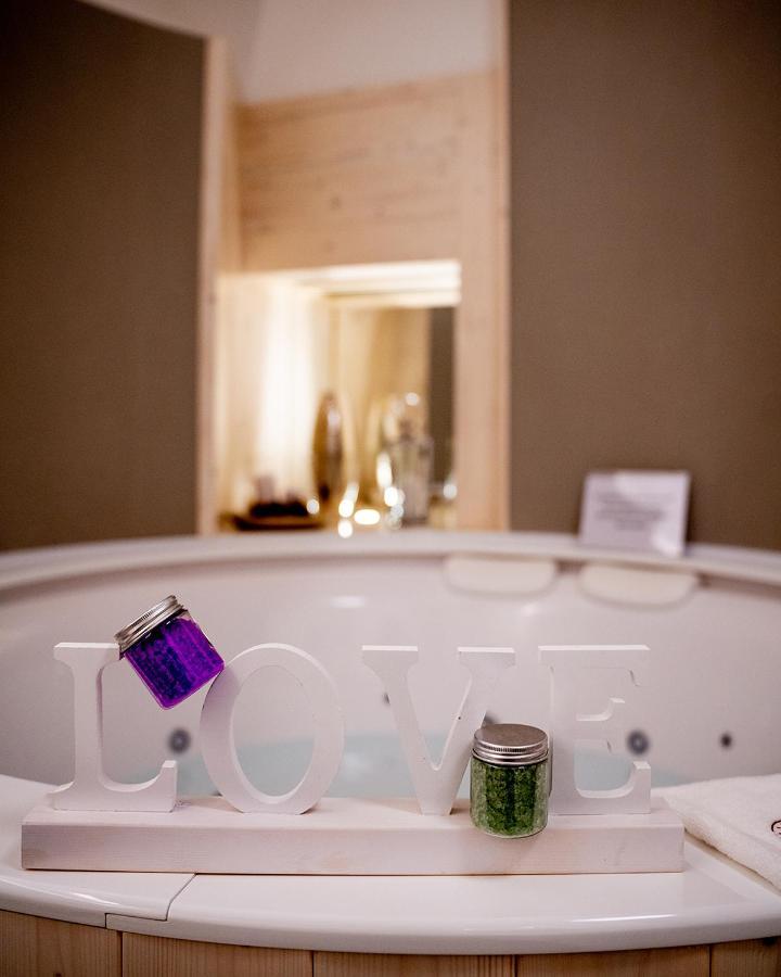 Suite Albatros - Luxury Room Bisceglie Eksteriør billede